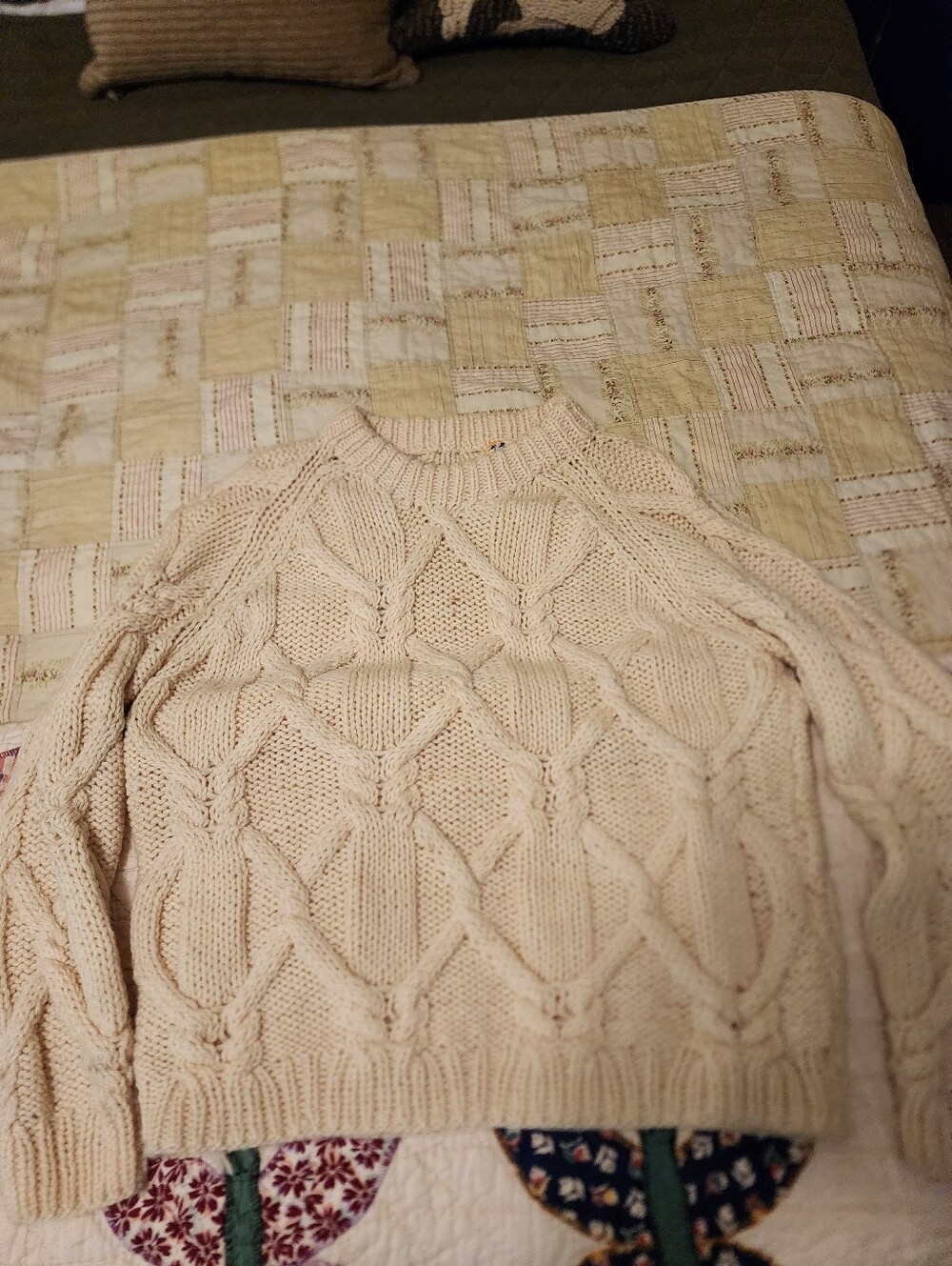Vintage Remo Hand Knit Wool Sweater